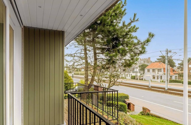5 bedroom accommodation in Koksijde