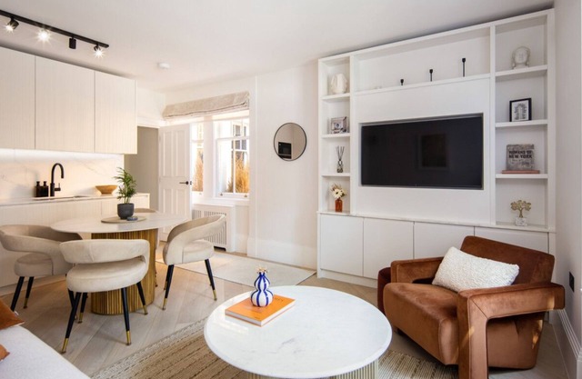 5 Mins Walk to Selfridges | Mayfair Retreat