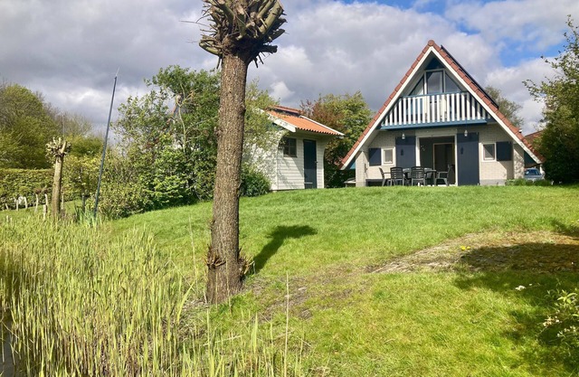 5 pers Holiday Home Horizon close to the National Park Lauwersmeer
