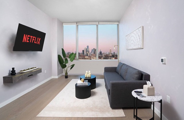 5 Star Apt - NYC Skyline View