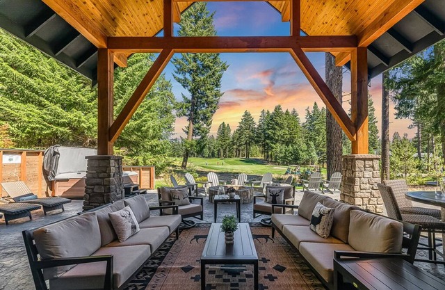 5 Star Luxury+3 EnSuites|Overlooking Hole#4 +Discover Something Extra