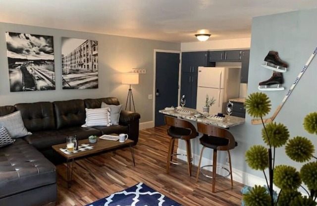 #5 The Hockey Haven: Ritchie’s Titletown Suites