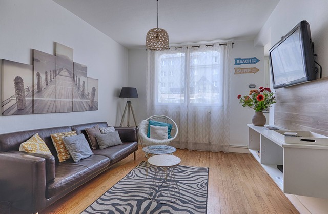 50 m² close to the Center! 2 Bedrooms Parking-Linen-Wifi provided