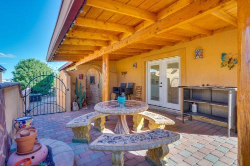 55-Plus Desert Oasis in Benson with Mountain Views