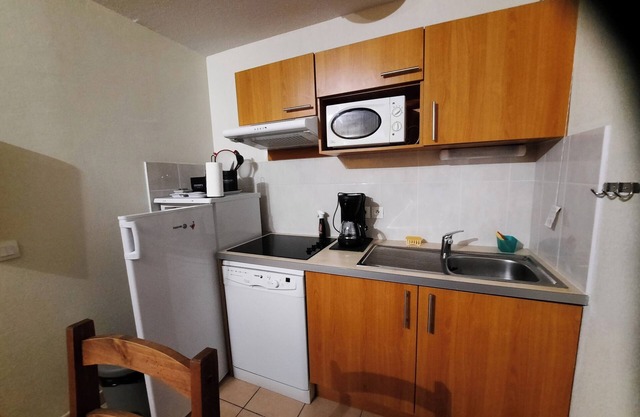 5mn from LUZ ST SAUVEUR center Apartment (4pers)+terrace + small garden