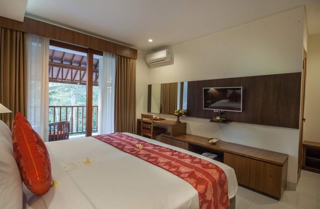 6-BR of deep tiny river Private Pool Villa 10 Minute work to Mongkeyforest