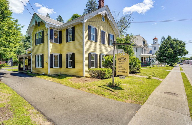 6 Mi to Lake George: Adirondack Home w/Game Room