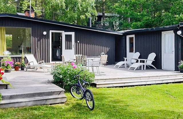 6 person holiday home in INGARÖ