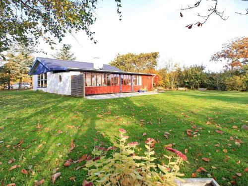 6 person holiday home in Vinderup-By Traum