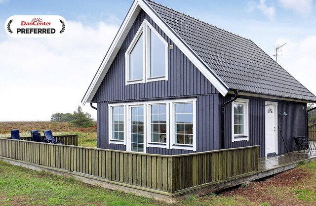 6 person holiday home in Læsø