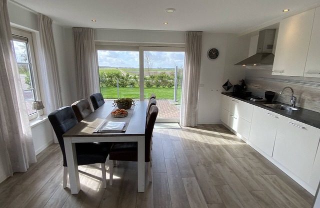 6 Persons Holiday home in Zoutelande