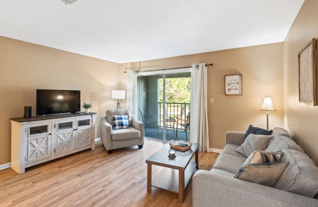 601 N Gay St - Steps to Downtown