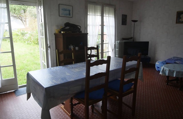 70's house 70 m from Goerem beach