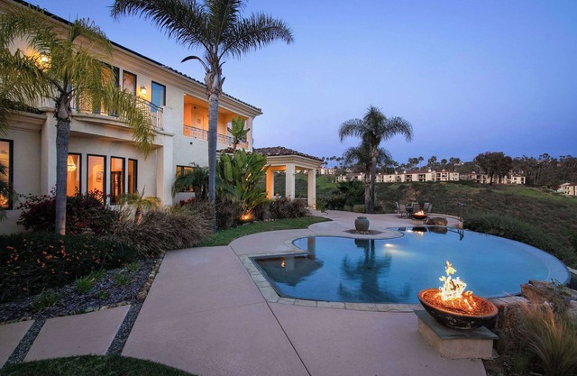 7BR Carlsbad Estate with Pool, Firepit & Views