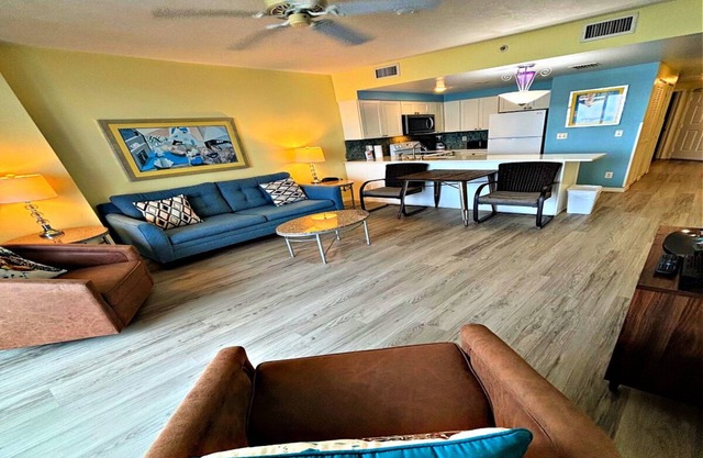 7th Floor 1 BR Condo Direct Oceanfront Wyndham Ocean Walk - Daytona Funland