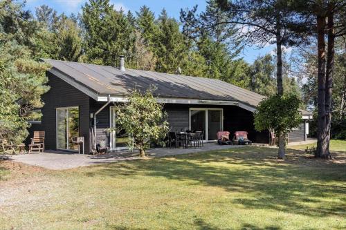 84264-Ronde-Enebaervej-4