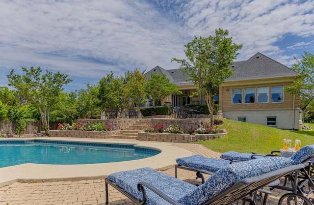 88-Acre Countryside Chateau with Sunset Views | Sleeps 25 - WLVR