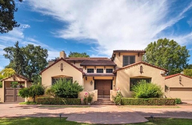 $8M+ Luxury Private Villa - 3 miles from Stanford Uni