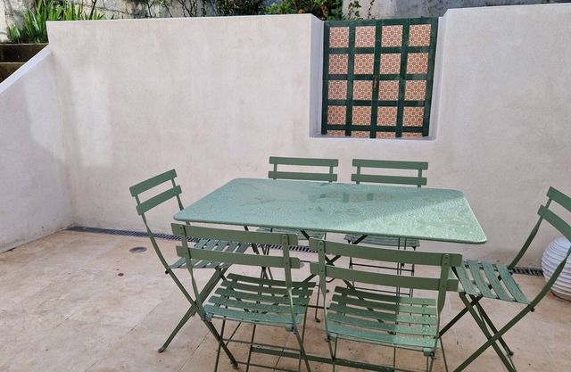 90 m from Morgat beach, renovated house, 2 bedrooms, Terrace