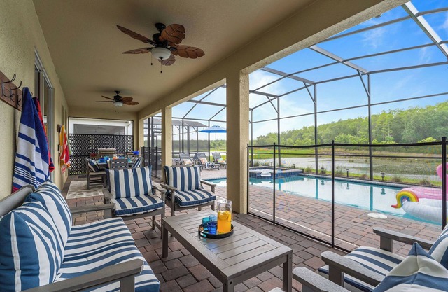 9BR Family Villa – South-Facing Pool & Arcade Near Disney & Universal