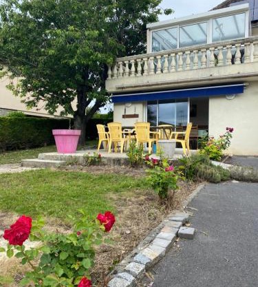 A 1Okm des plages du débarquement, Chez Sabrina, gîte entre mer et campagne, proximité Caen, Bayeux, Arromanches, aéroport Carpiquet