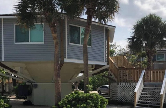 A 2/2 bayside retreat on mile marker 75.5 Islamorada!