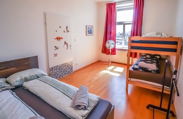 A comfortable, well-located Premium Apartment LV8