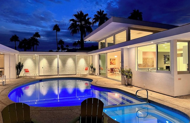 A Desert Retreat Awaits You.