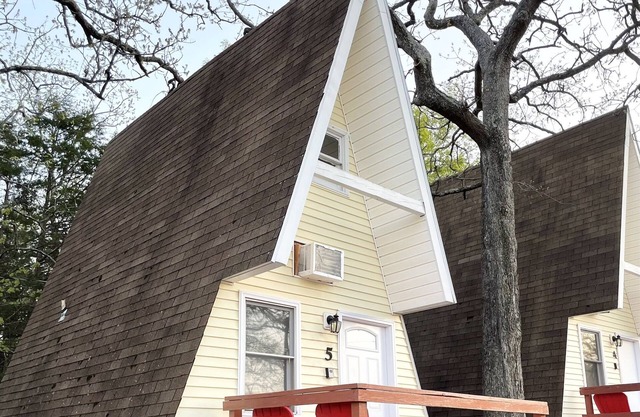 A-Frame Cabin on Table Rock Lake- by SDC!