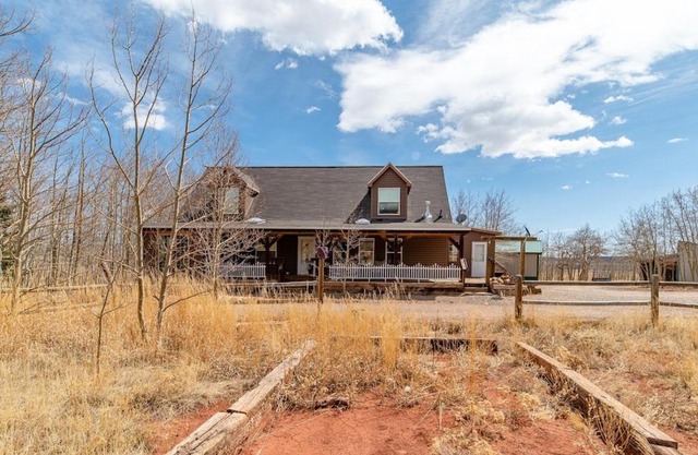 A Private and Relaxing Home Nestled in an Aspen Grove - Heart of the Aspens