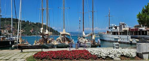 "A Ridosso" sul mare nel cuore del paese