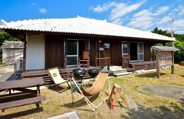 A secret base for adults on Yagachi Island.Old-fashioned home reserved!5 minutes by car to the beach of the end ☆ Kouri island 12 minutes ☆ Churaumi 30 minutes ☆