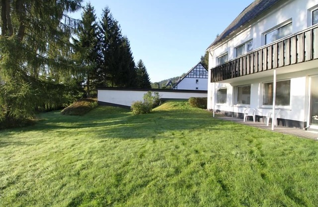 A well-maintained apartment in a family house in a quiet residential area, with a magnificent view of the surroundings of Silbach