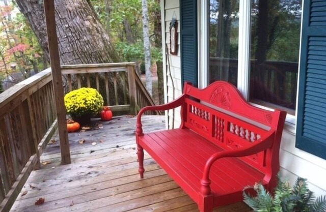 A Wilderness Retreat Cottage In The Mountains Of Western N. Carolina