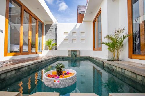 A12 - Private Villa in Seminyak - Big Pool - ALL NEW