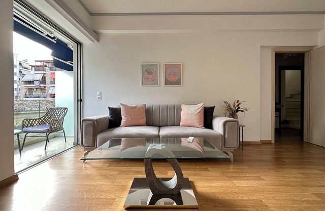 A7 Luxury boutique apartment in Thiseio