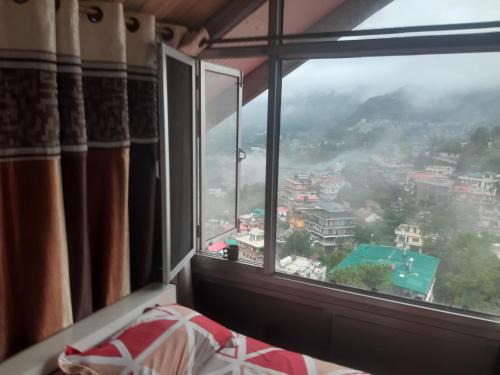 Aashiyana Studio Homestay