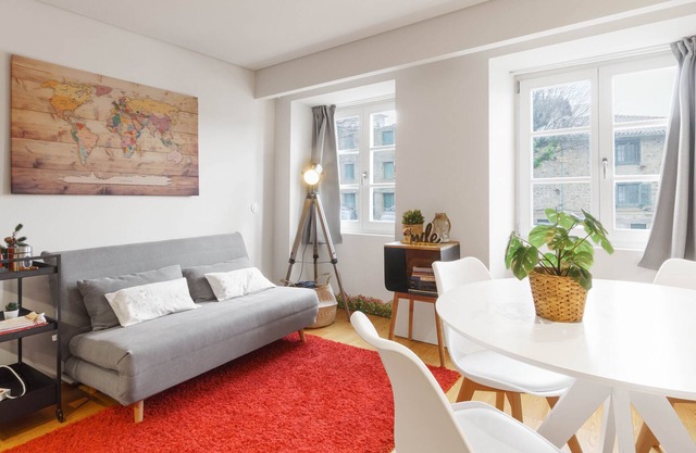 Abrigo Muralha ♡ Full serviced apartment with AC