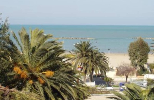 Abruzzo - Luxury Apartment 100 m from the beach - Pescara downtown