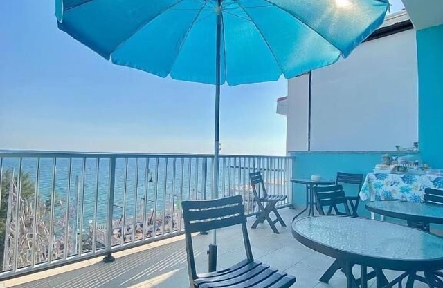 Acquamarina B&B Deluxe