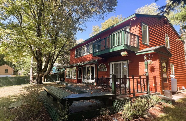 ADK Channel House - Spacious, waterfront home. Huge boathouse with top sun deck