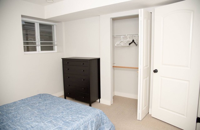 Adorable 3 Bedroom Suite in Langley