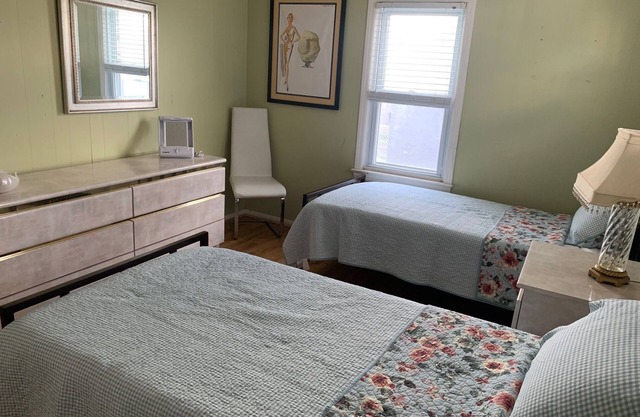 Adorable Beach House In Brigantine, NJ