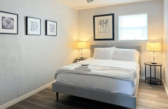 Affordable Suite | $1500/month #20B | Kitchenette + Queen Bed