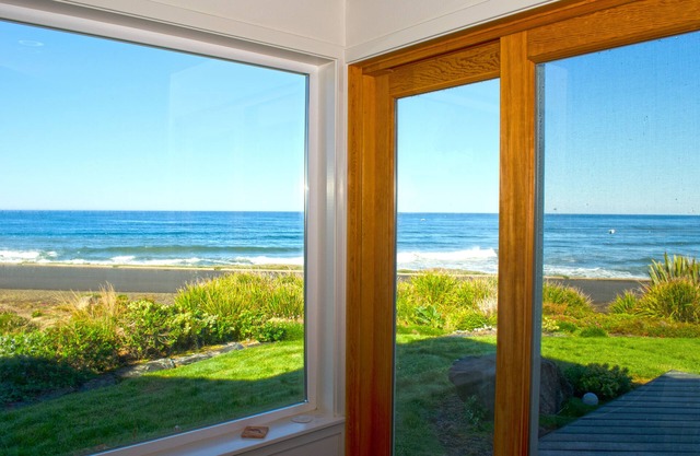 Agate Point - Ocean/Bay front