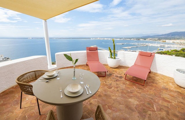 Agi Castell Mar 1005 Apartamento for rent in Roses Girona.