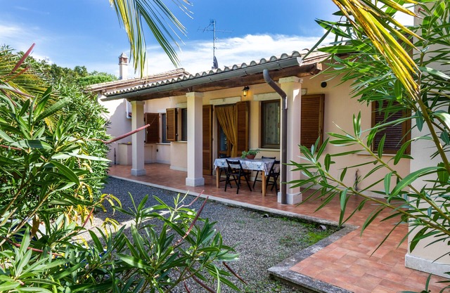 Agriturismo 'Bilo Hedera' with Pool, Wi-Fi & Garden