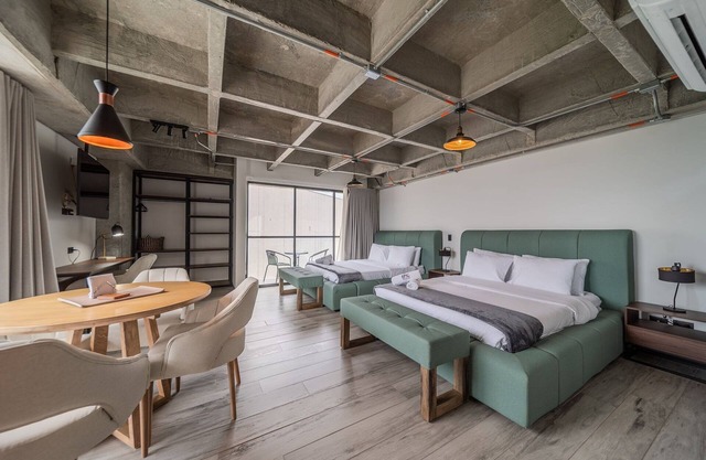 |Ahead| Unique Loft close to the airport + Parking