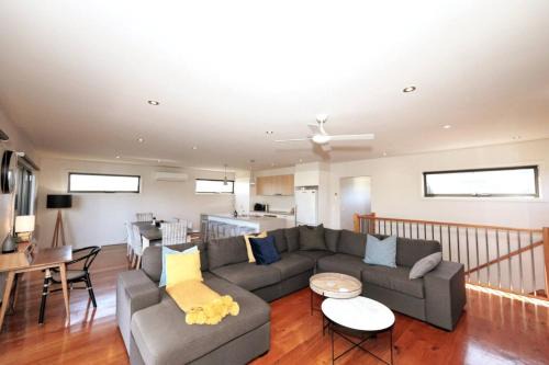 Aireys Nest