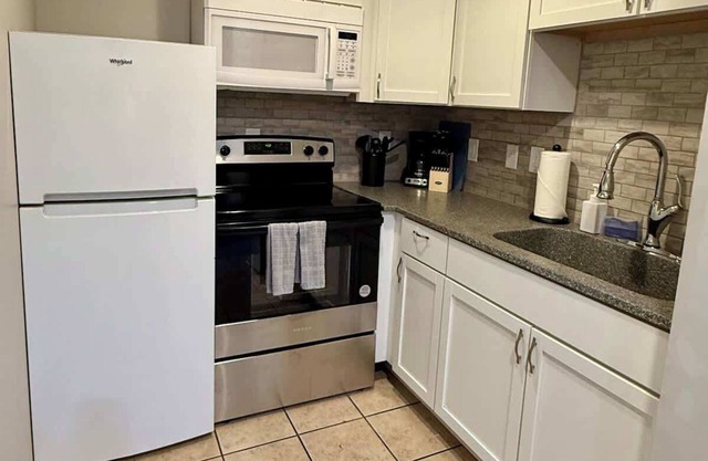 Aksarben, 2nd floor, close to I-80!